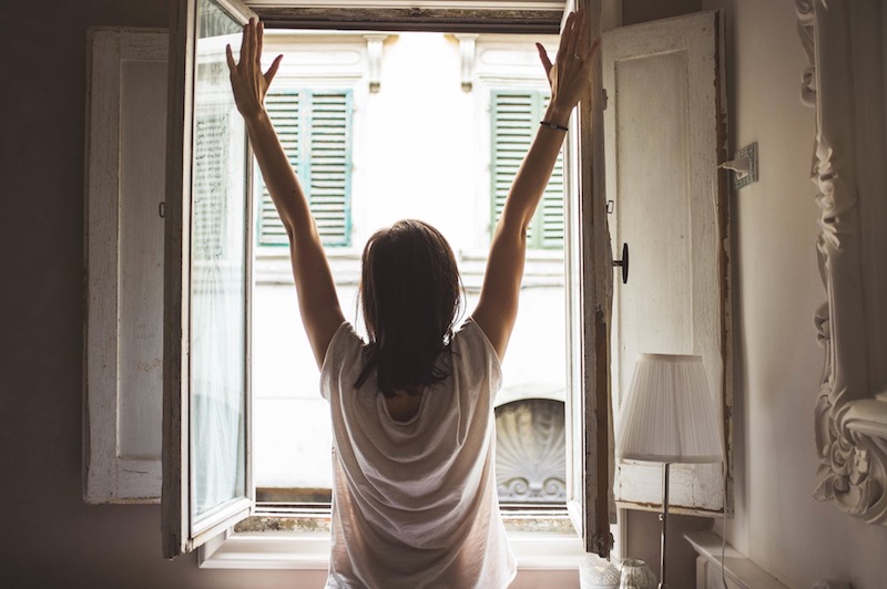 5 Ways Agents Get In The Mood By 8 AM